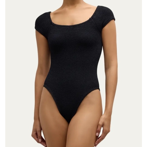 NWT Hunza G Grace swimsuit in black one size - Picture 2 of 5